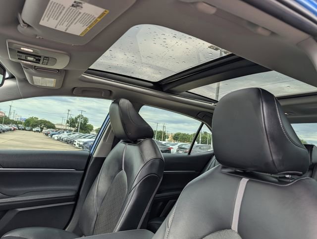 Used 2020 Toyota Camry XSE FWD image 28
