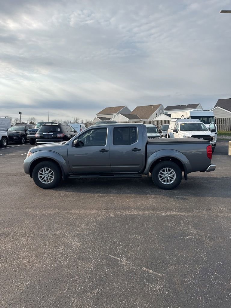 Used 2020 Nissan Frontier SV image 5