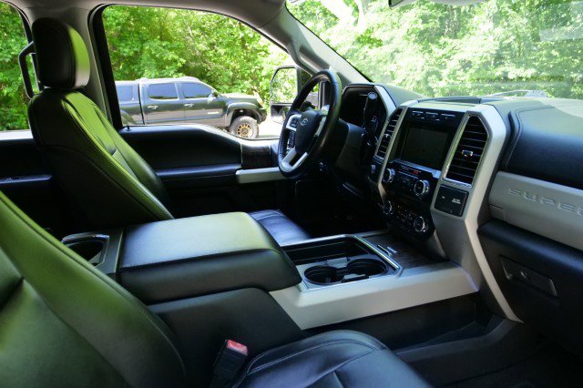Used 2018 Ford F250 Lariat w/ Lariat Ultimate Package AWD/4WD image 46
