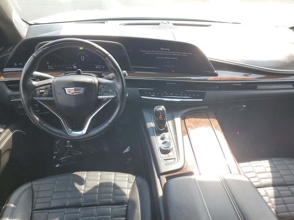 Used 2023 Cadillac Escalade Sport Platinum w/ LPO, ONYX Package image 17