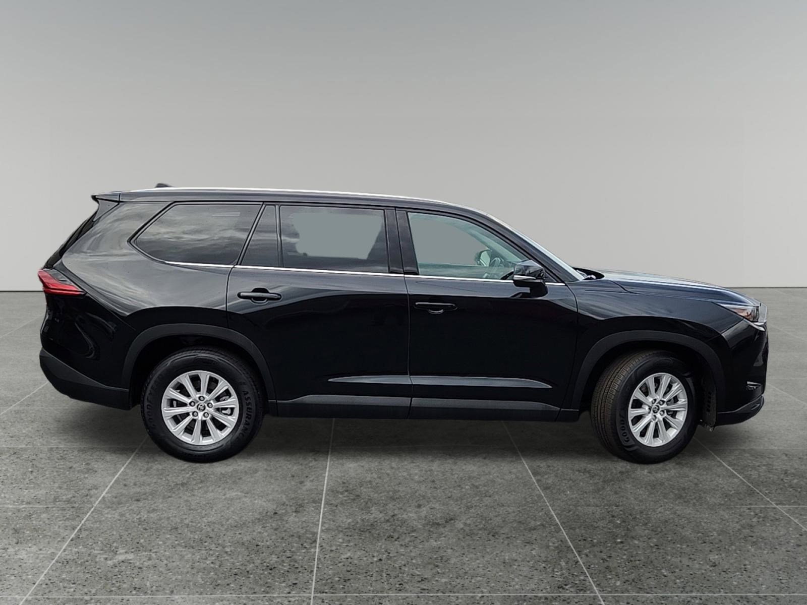 Certified 2025 Toyota Grand Highlander AWD image 8