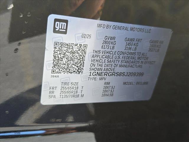 Used 2025 Chevrolet Traverse LT w/ Driver Confidence Package image 27