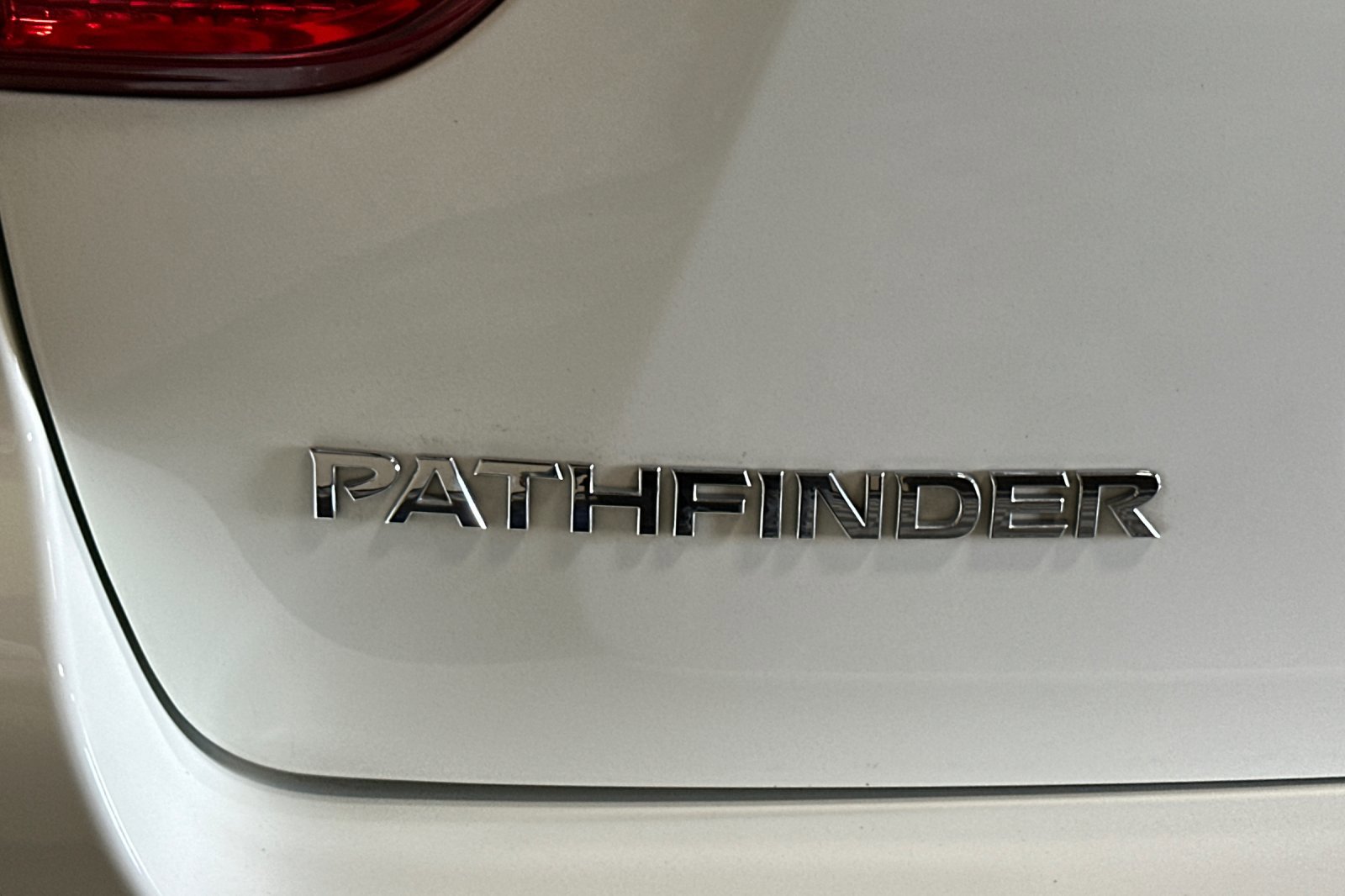 Used 2019 Nissan Pathfinder S image 50