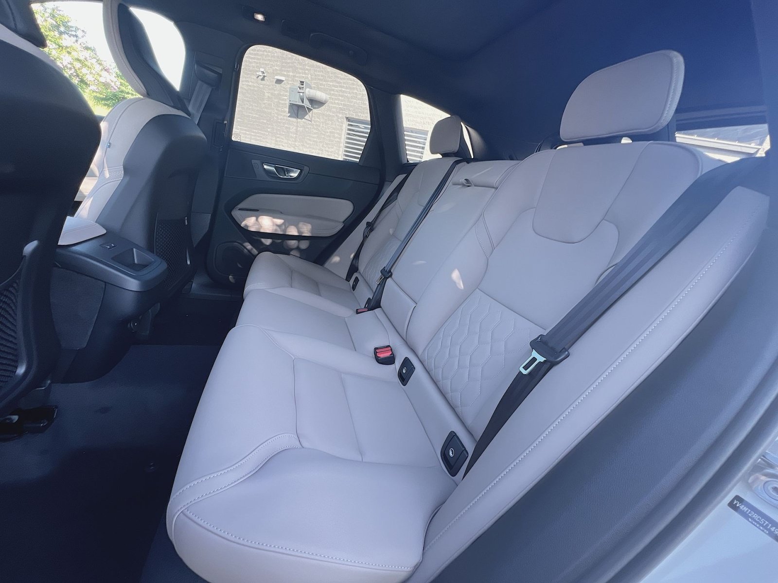 New 2026 Volvo XC60 B5 Plus w/ Protection Package Premier AWD/4WD image 25