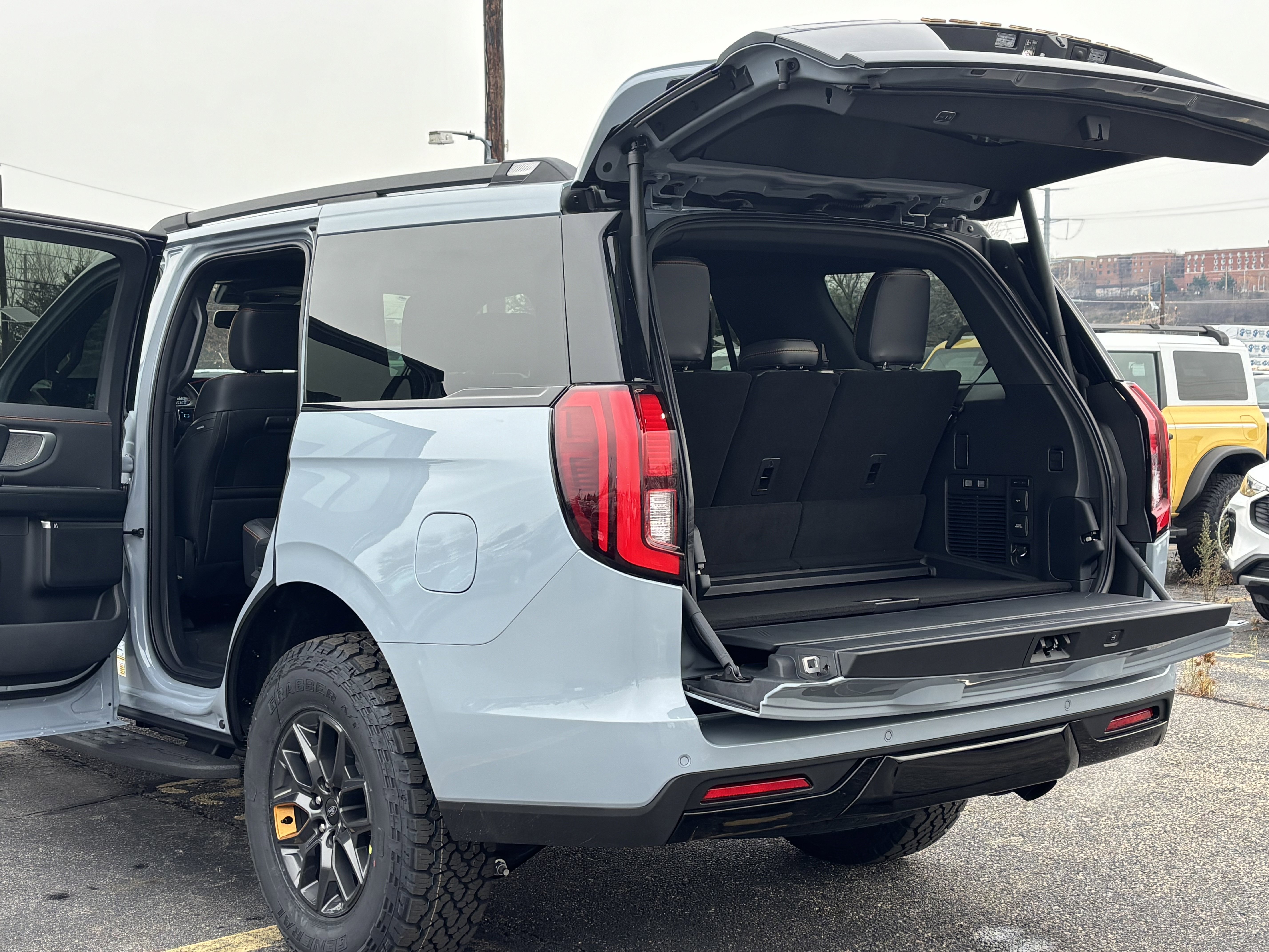 New 2025 Ford Expedition Tremor image 7