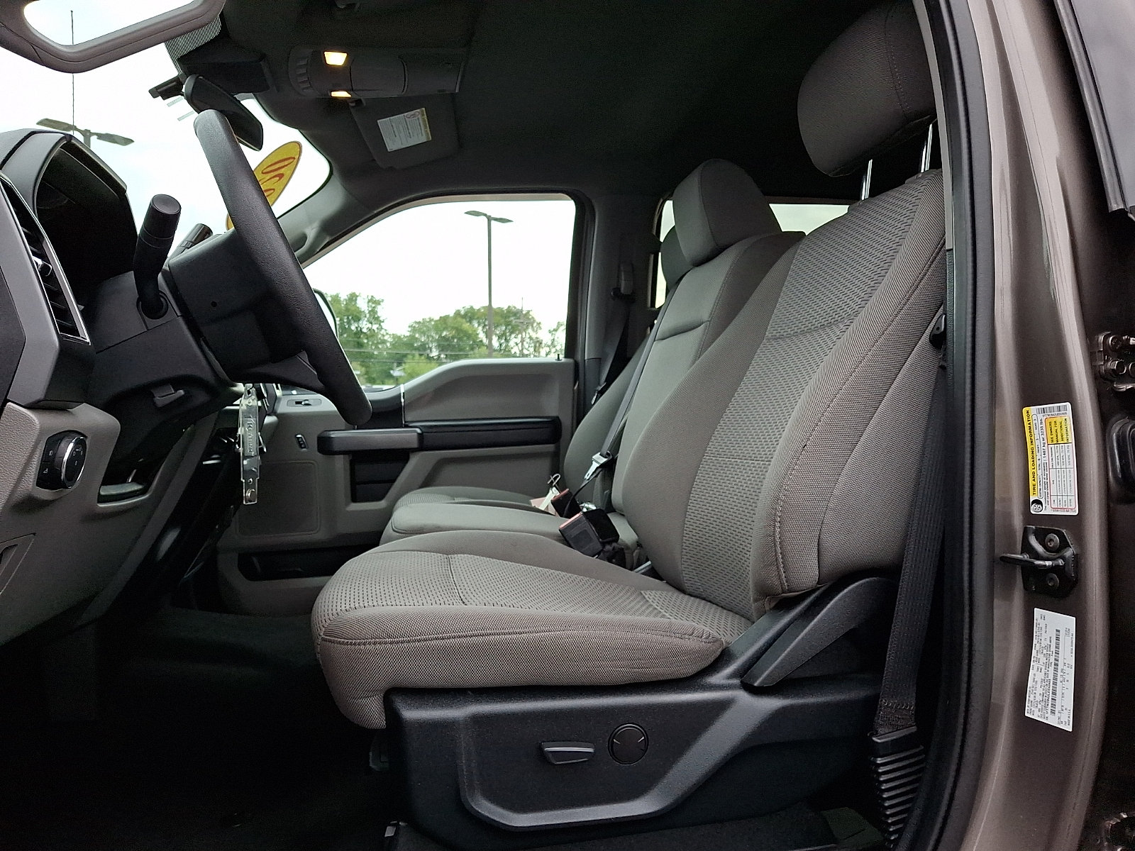 Certified 2020 Ford F250 XLT w/ XLT Value Package AWD/4WD image 13