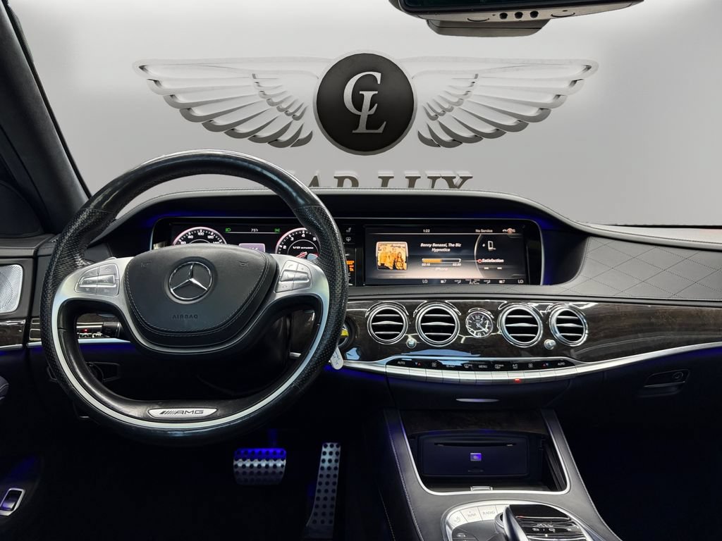 Used 2015 Mercedes-Benz S 63 AMG 4MATIC Sedan image 10