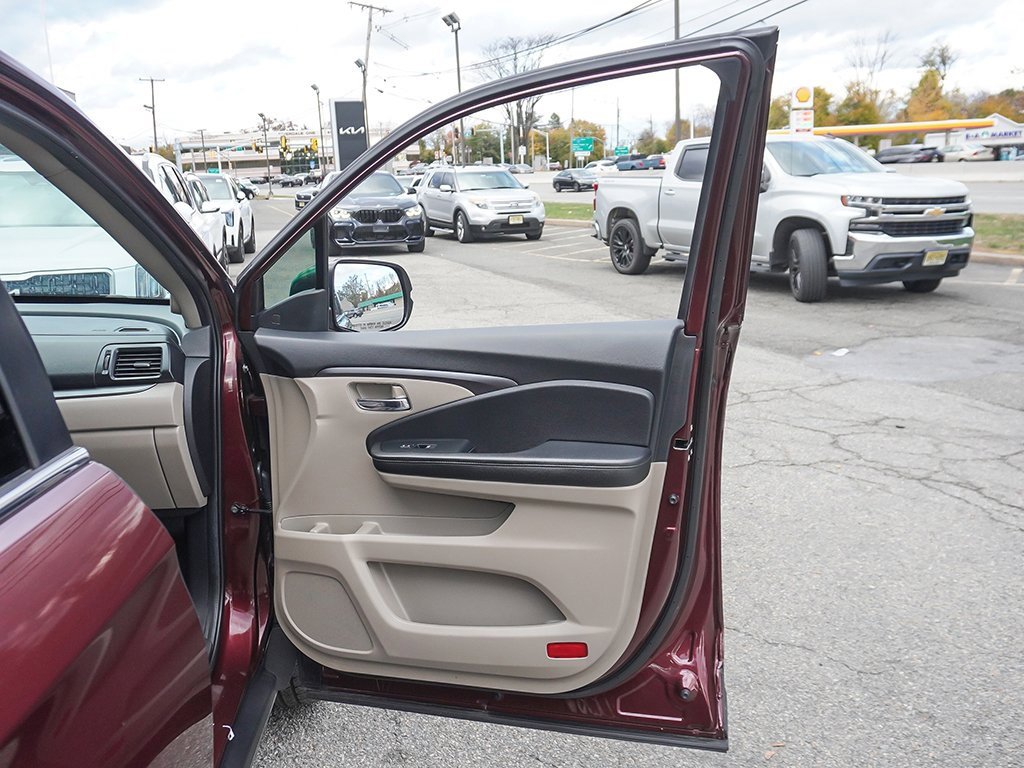 Used 2022 Honda Pilot Special Edition image 24