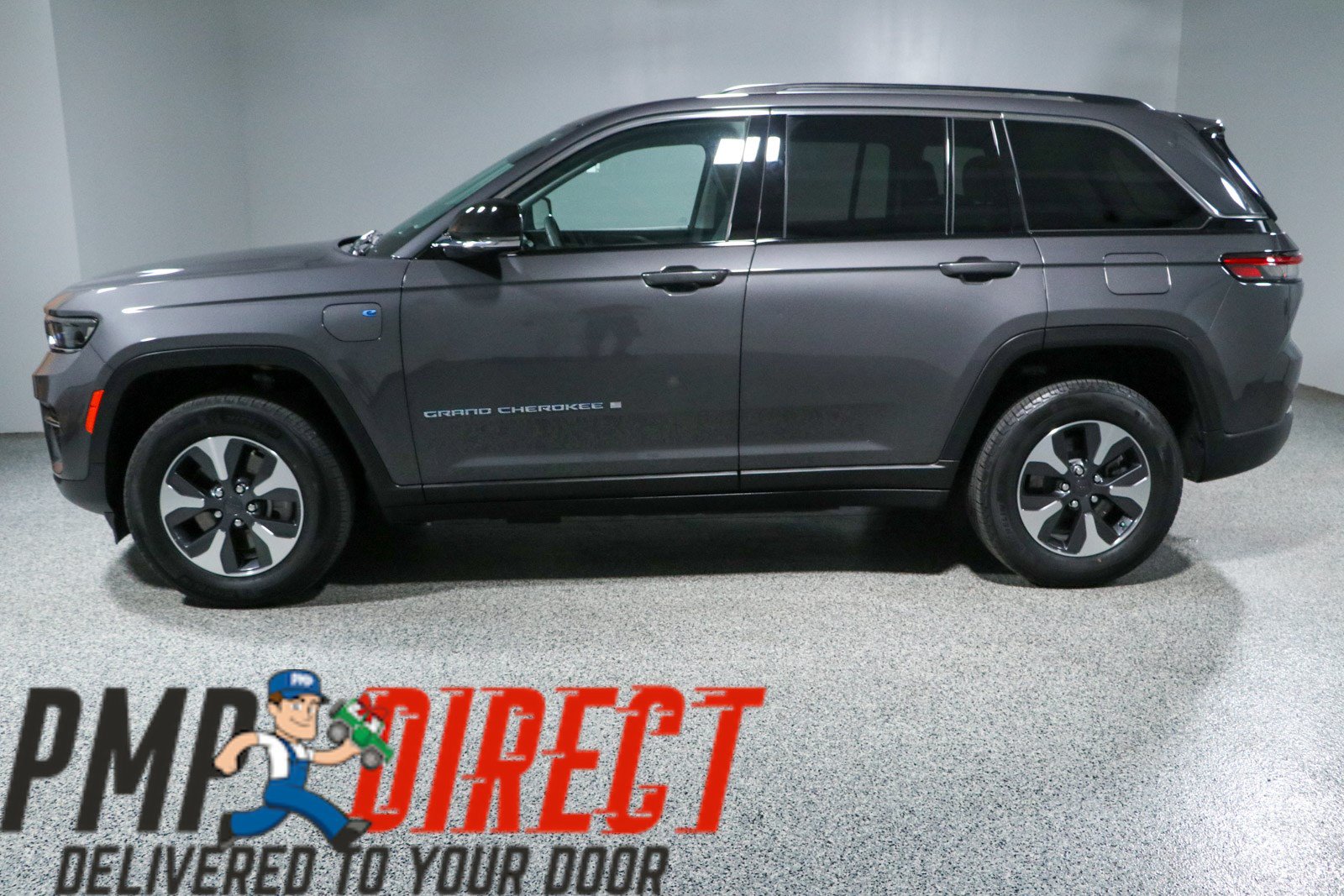 Used 2023 Jeep Grand Cherokee 4WD 4xe image 10
