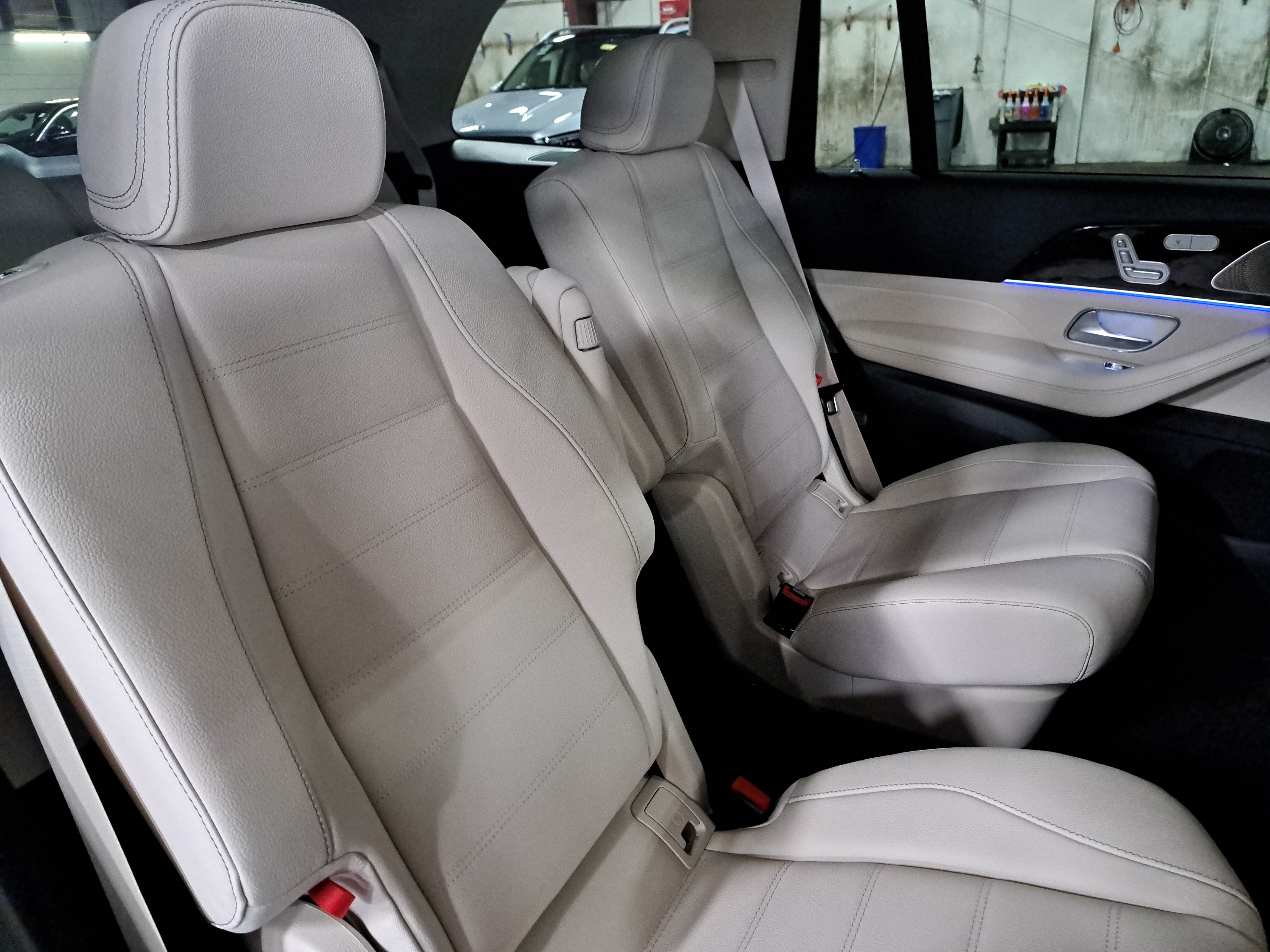 New 2026 Mercedes-Benz GLS 450 4MATIC image 12