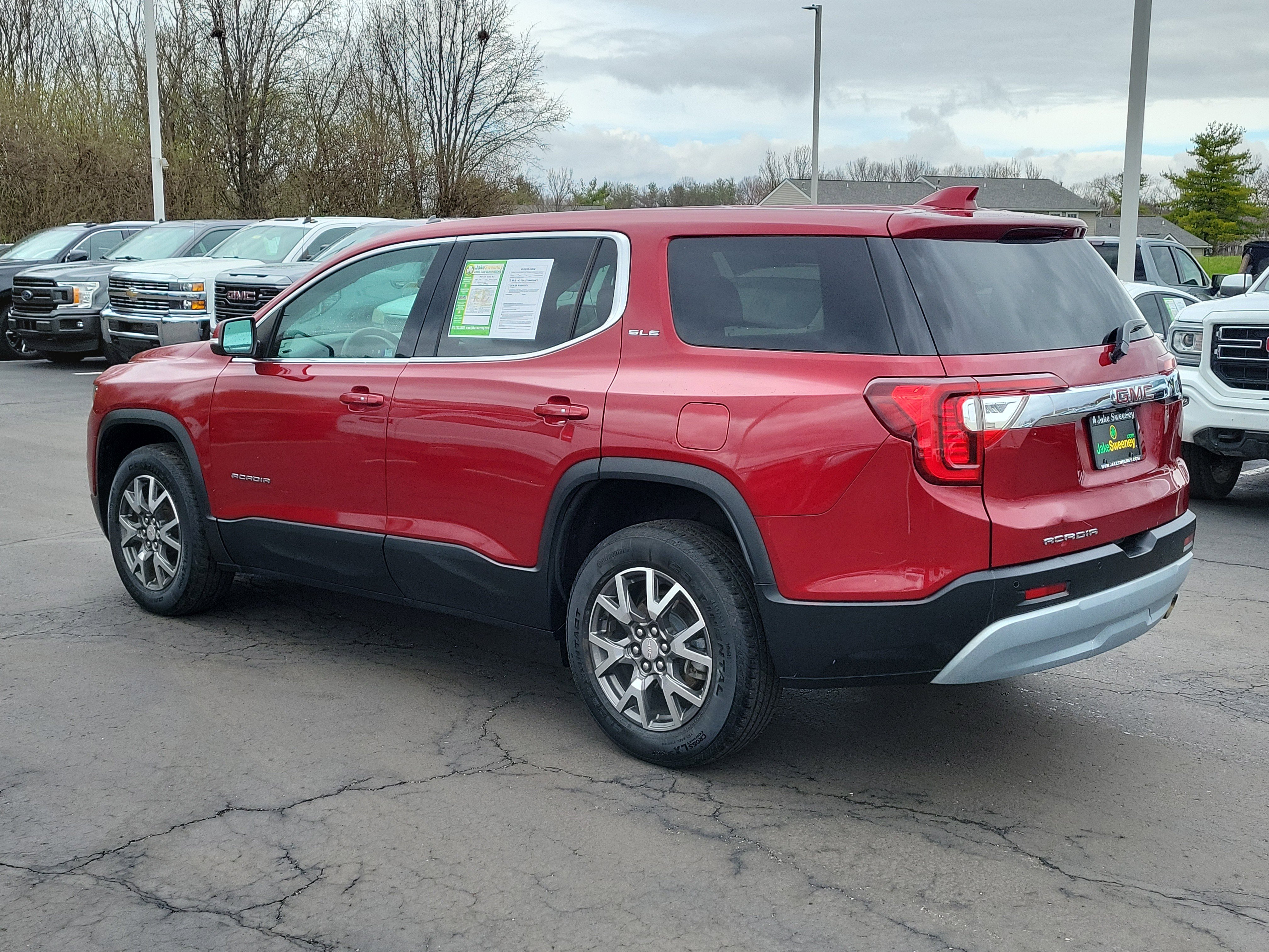 Used 2020 GMC Acadia SLE image 3