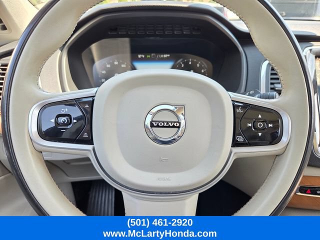 Used 2022 Volvo XC90 T5 Momentum FWD image 32