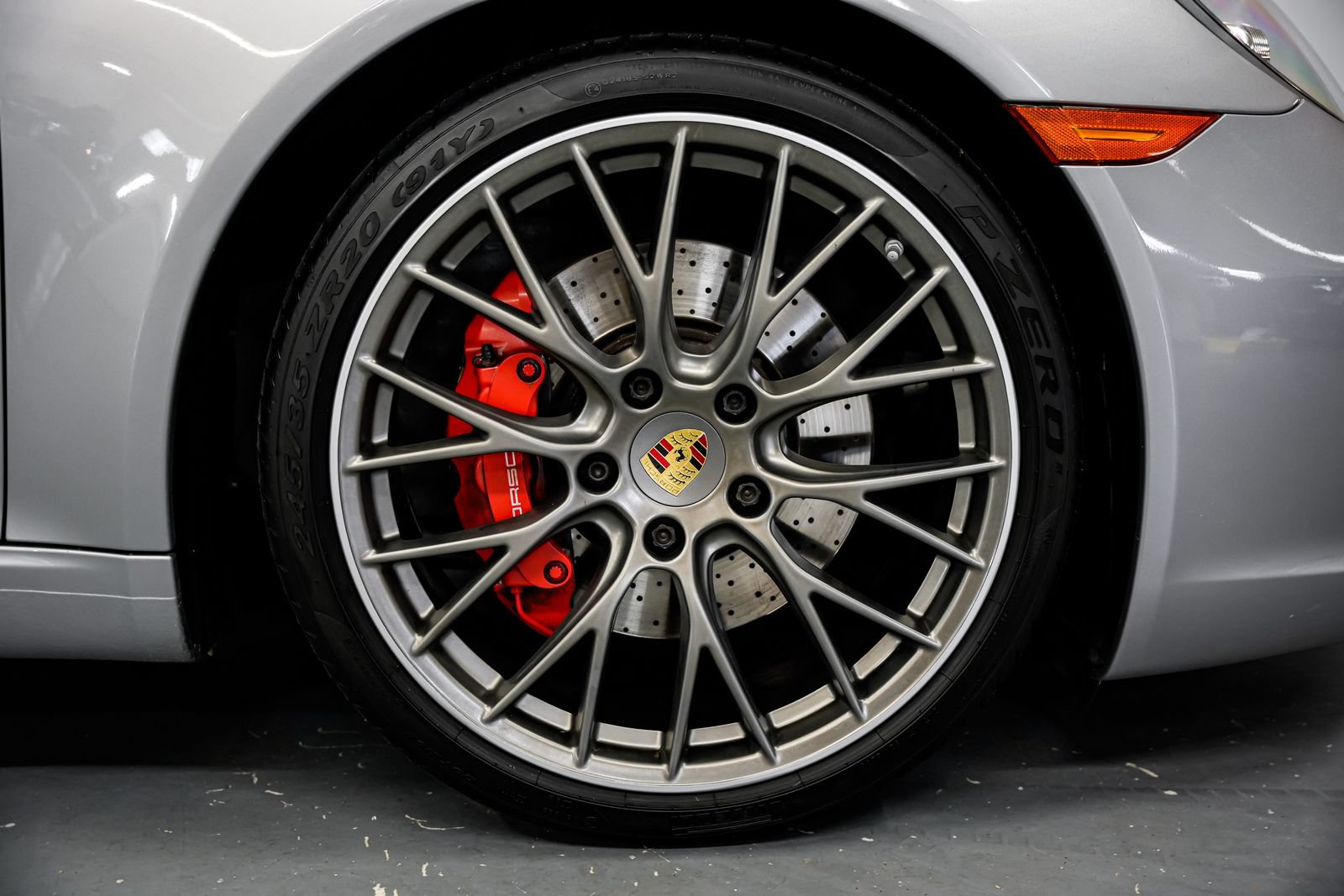 Used 2018 Porsche 911 Carrera S RWD image 46