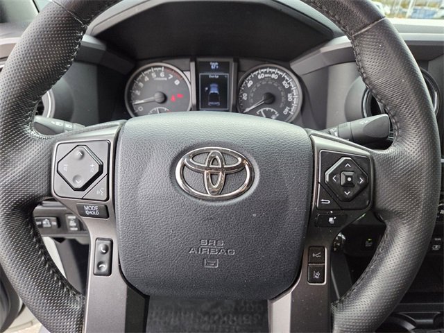 Used 2019 Toyota Tacoma TRD Off-Road image 18