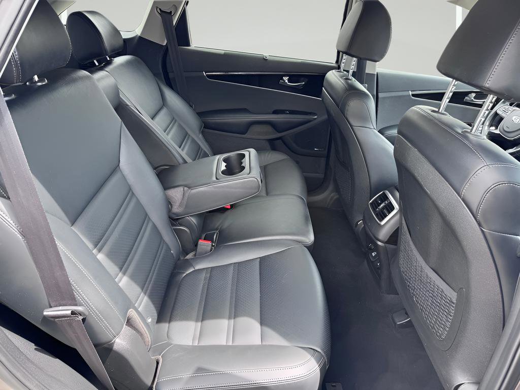 Used 2019 Kia Sorento EX w/ EX Premium Package AWD/4WD image 27