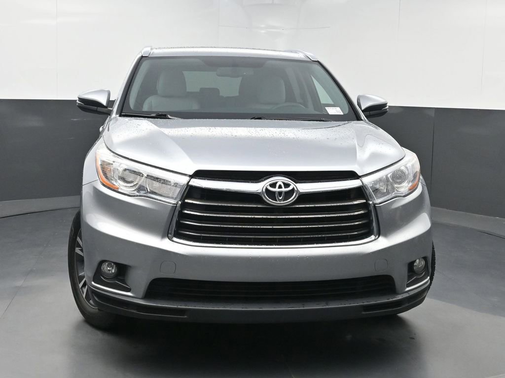 Used 2016 Toyota Highlander XLE AWD/4WD image 39