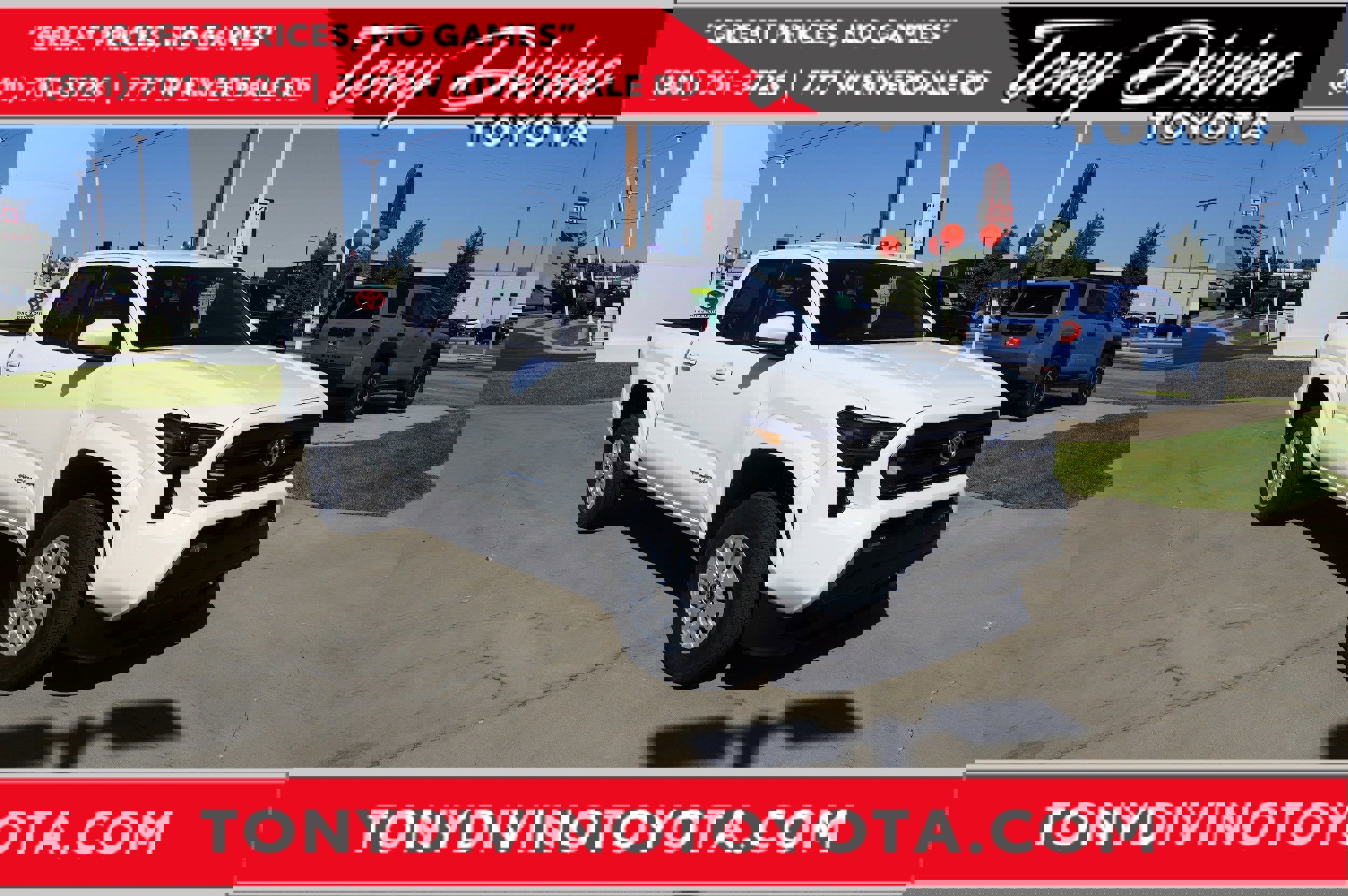 New 2025 Toyota Tacoma SR5