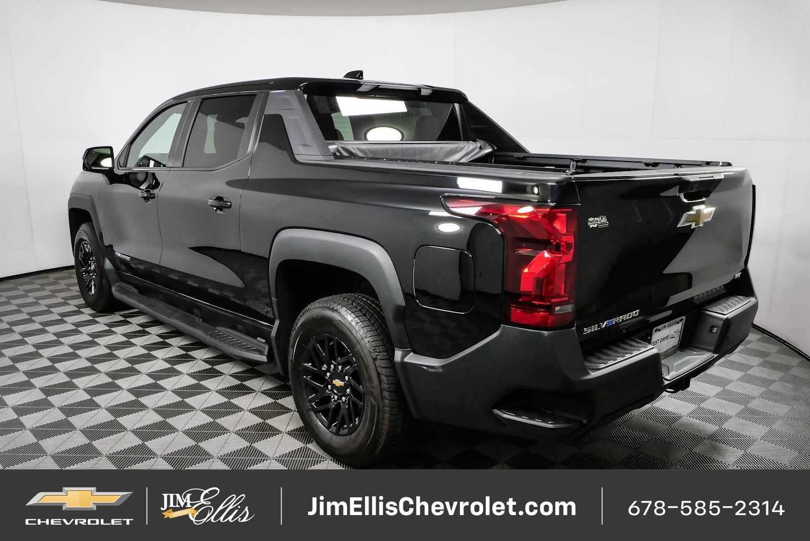 New 2024 Chevrolet Silverado EV W/T AWD/4WD image 28