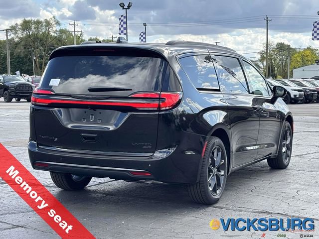 New 2026 Chrysler Pacifica Limited w/ S Appearance Package image 41
