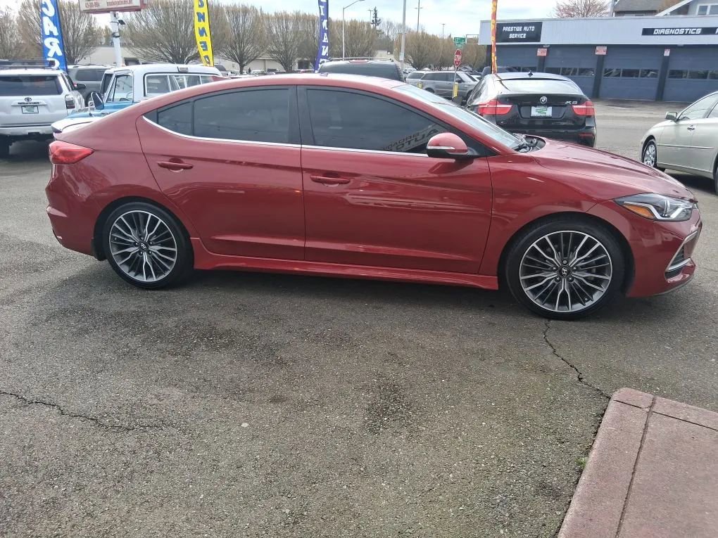 Used 2018 Hyundai Elantra Sport w/ Sport Premium Package 03 image 4