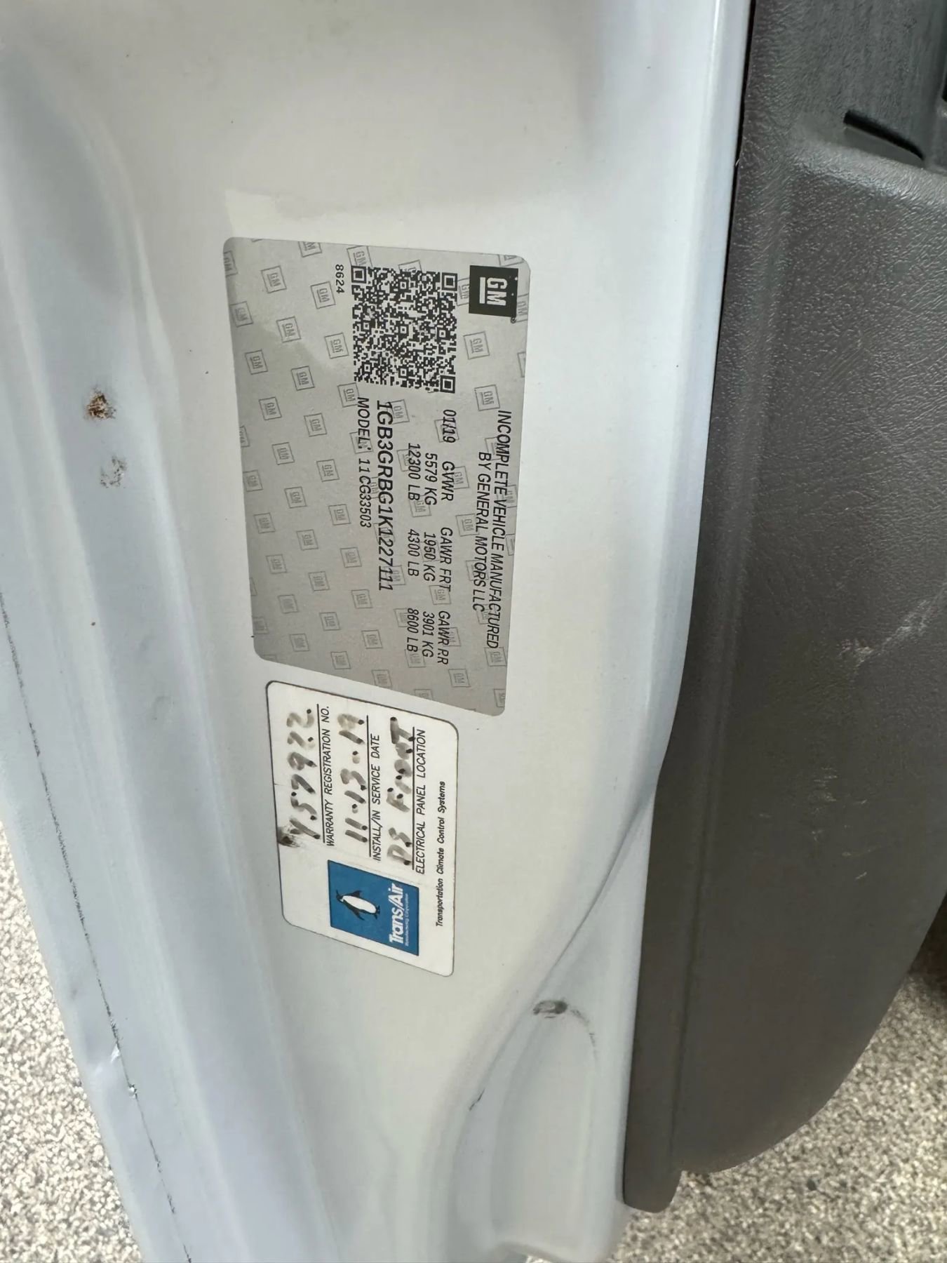 Used 2019 Chevrolet Express 3500 w/ School Bus Package image 50