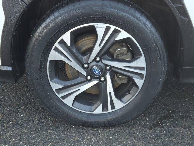 Certified 2025 Subaru Crosstrek 2.0i Premium w/ Crosstrek Mirror Package image 19