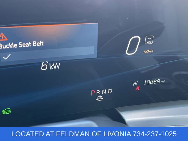 Used 2024 Cadillac Lyriq Luxury image 12