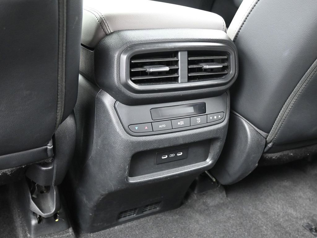 Used 2024 Honda Pilot EX-L image 38