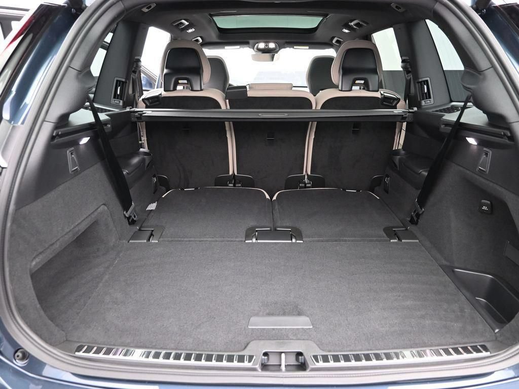 New 2026 Volvo XC90 B6 Core AWD/4WD image 10