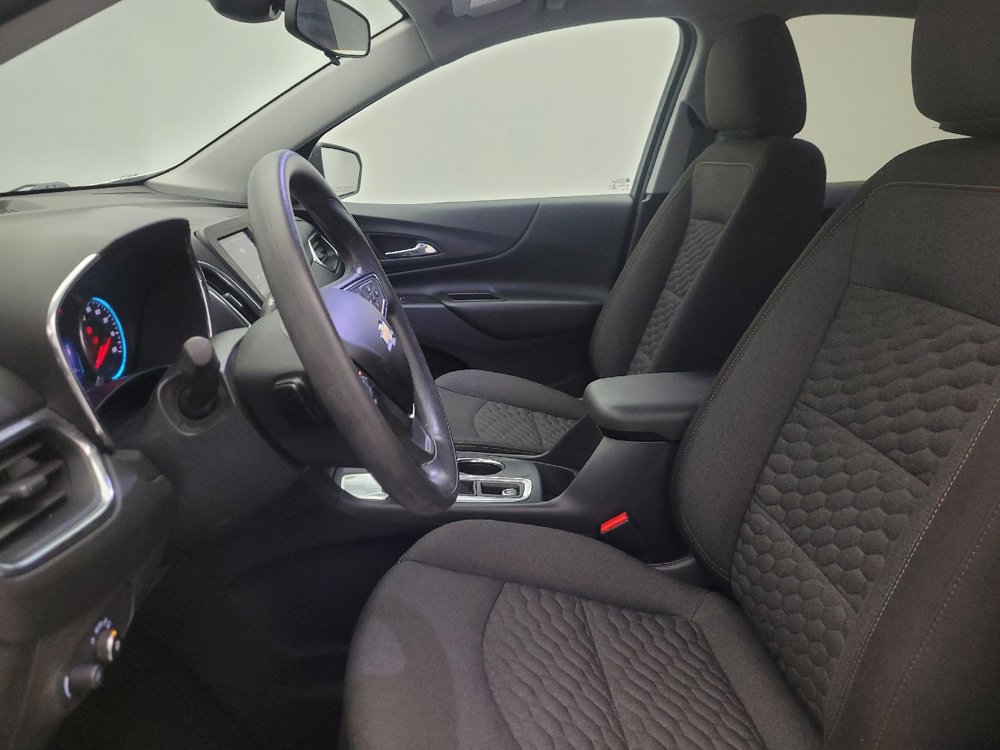Used 2020 Chevrolet Equinox LT FWD image 17
