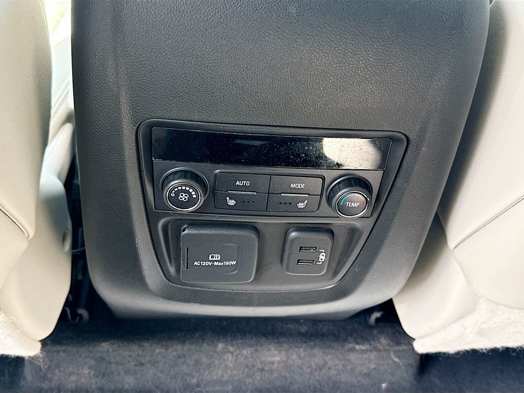 Used 2024 Buick Enclave Avenir w/ Avenir Technology Package FWD image 26