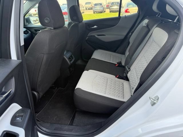 Certified 2023 Chevrolet Equinox LS w/ LS Convenience Package FWD image 19
