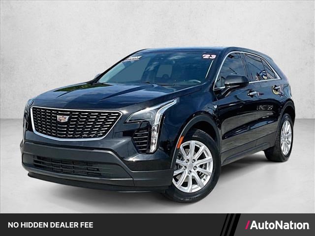 Used 2023 Cadillac XT4 Luxury FWD image 1