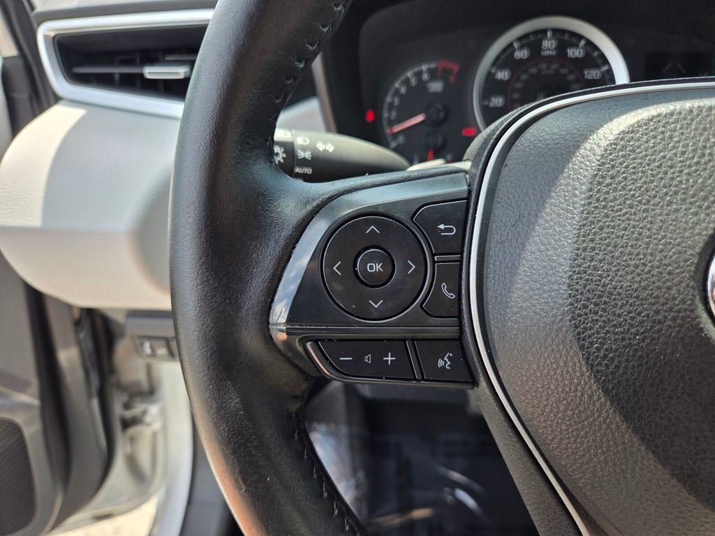 Used 2020 Toyota Corolla SE FWD image 28