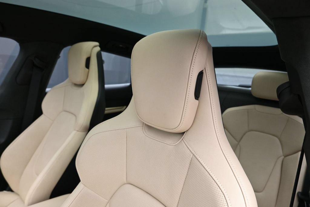 Certified 2024 Porsche Taycan GTS AWD/4WD image 16