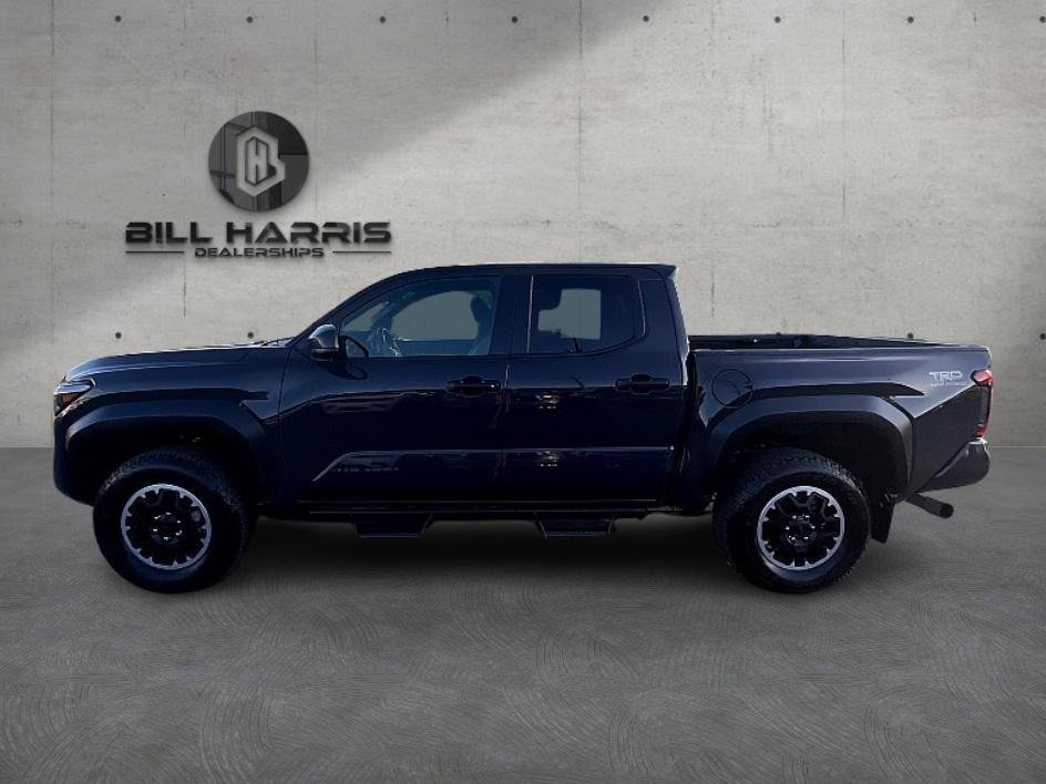 Used 2024 Toyota Tacoma TRD Off-Road image 10