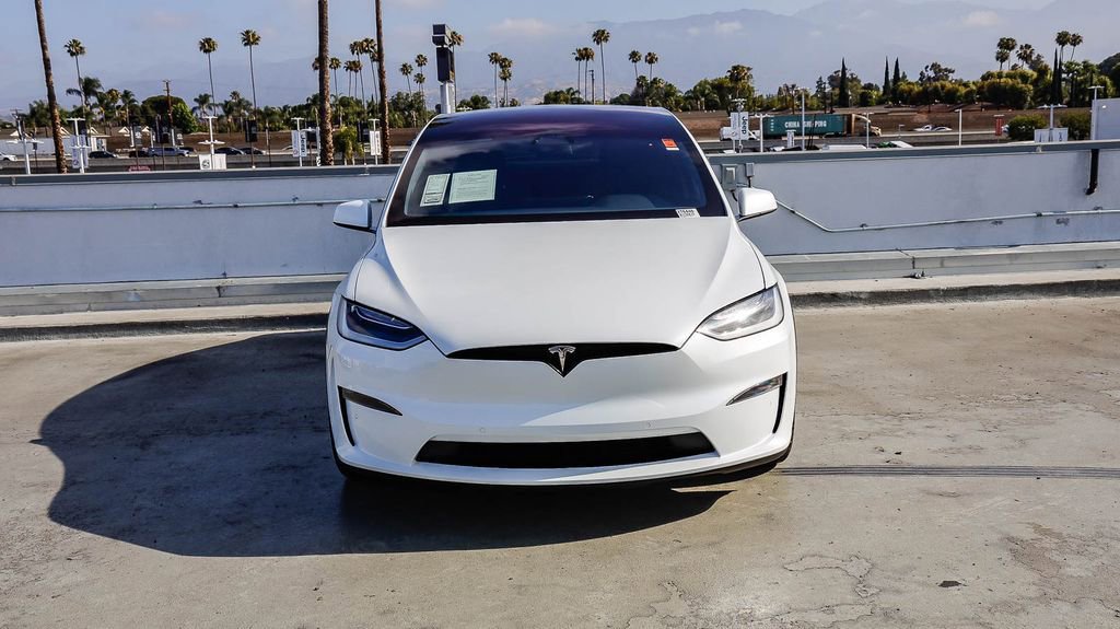 Used 2023 Tesla Model X AWD/4WD image 3