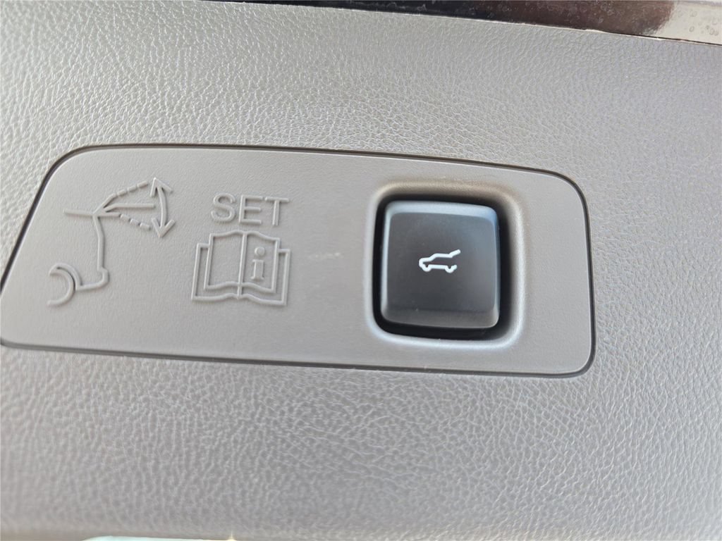 Certified 2022 Lincoln Corsair FWD image 27
