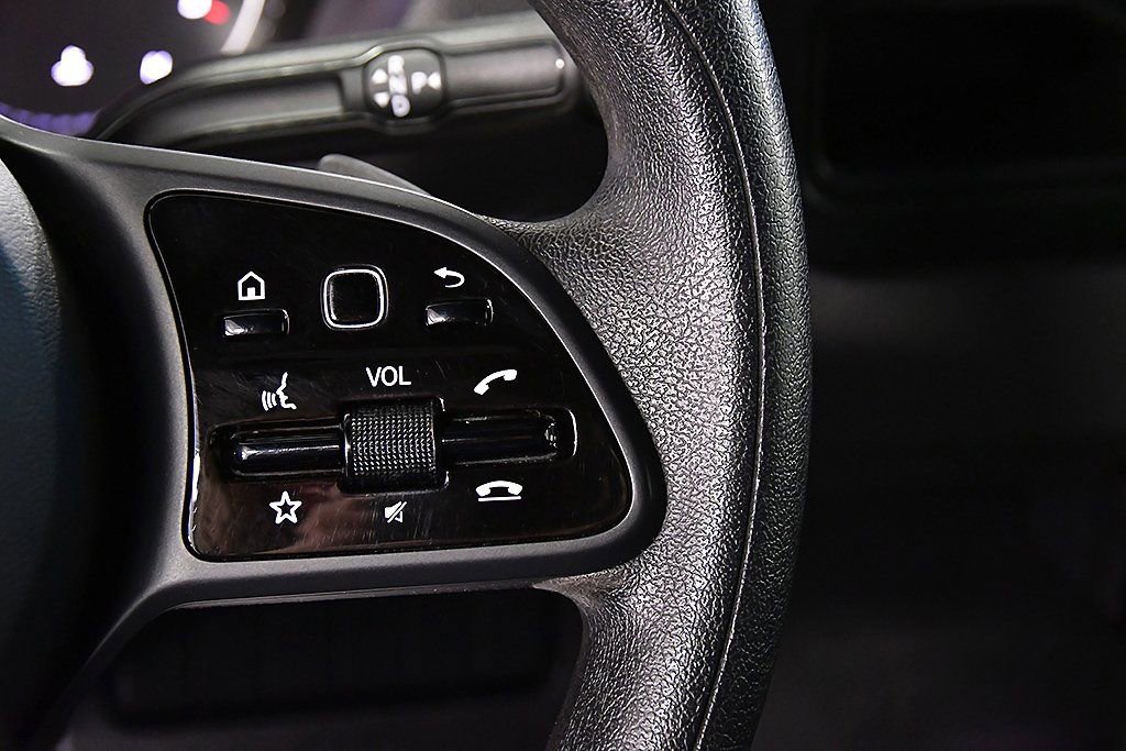 Used 2024 Mercedes-Benz Sprinter 2500 image 17