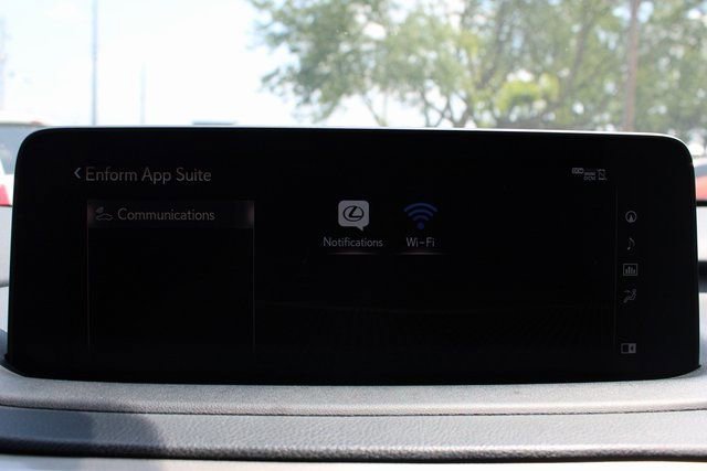 Used 2020 Lexus RX 450h AWD w/ Premium Package image 27