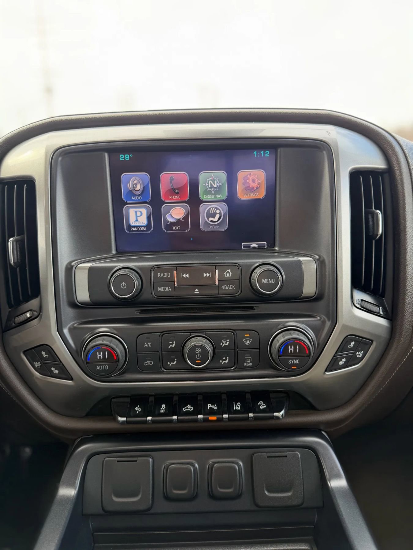 Used 2015 Chevrolet Silverado 1500 LTZ Z71 w/ LTZ Plus Package image 13