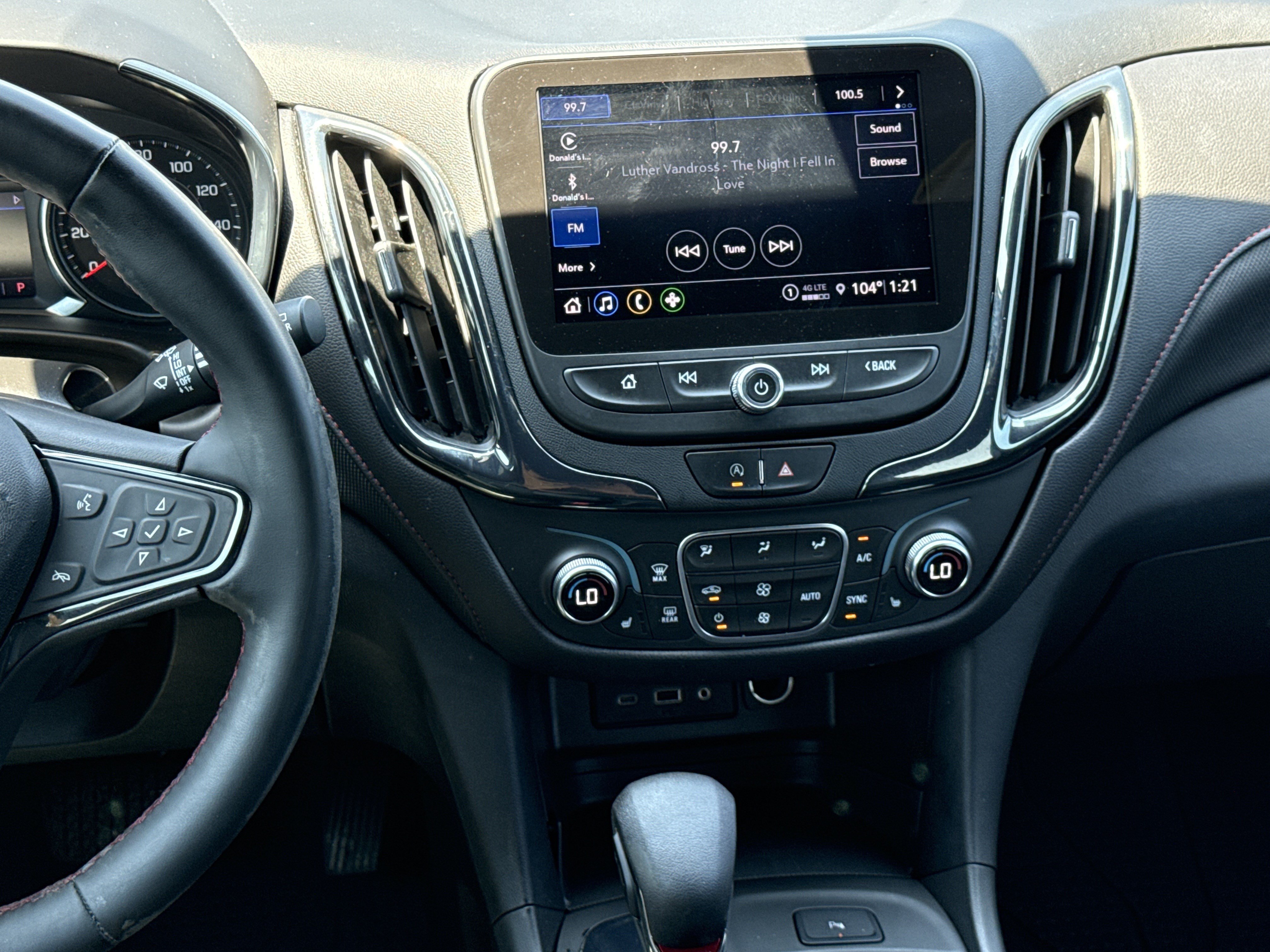 Used 2023 Chevrolet Equinox RS w/ RS Leather Package FWD image 36