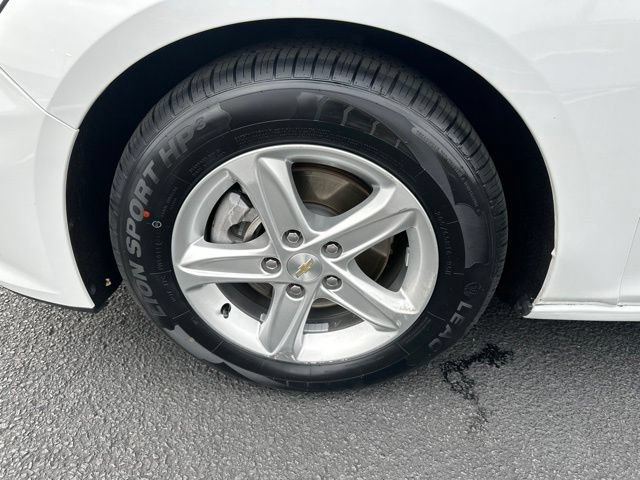 Used 2024 Chevrolet Malibu LT FWD image 28