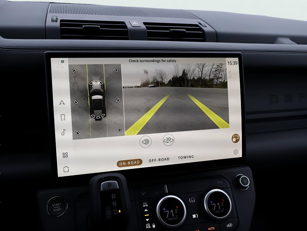 New 2026 Land Rover Defender 110 S image 24