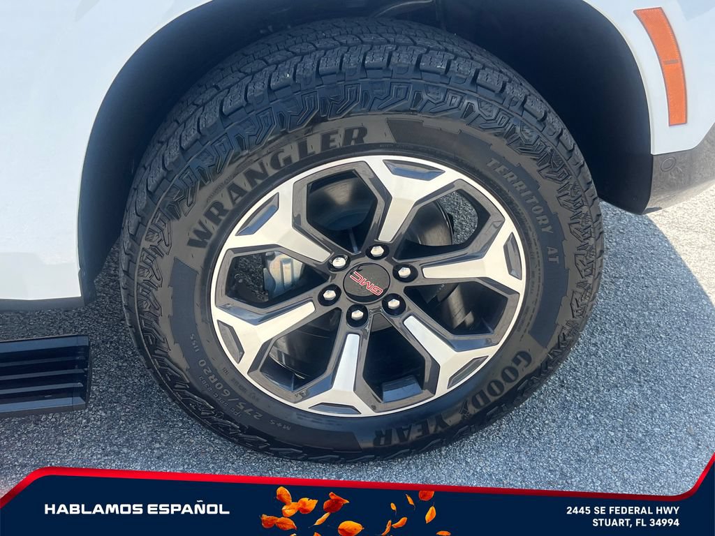 New 2026 GMC Yukon XL AT4 Ultimate AWD/4WD image 22