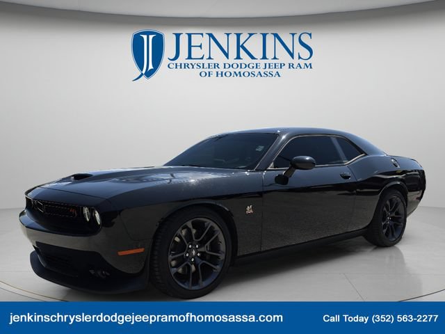 Used 2021 Dodge Challenger R/T Scat Pack RWD image 10