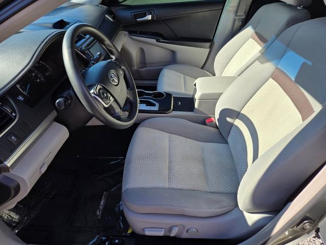 Used 2012 Toyota Camry LE FWD image 10