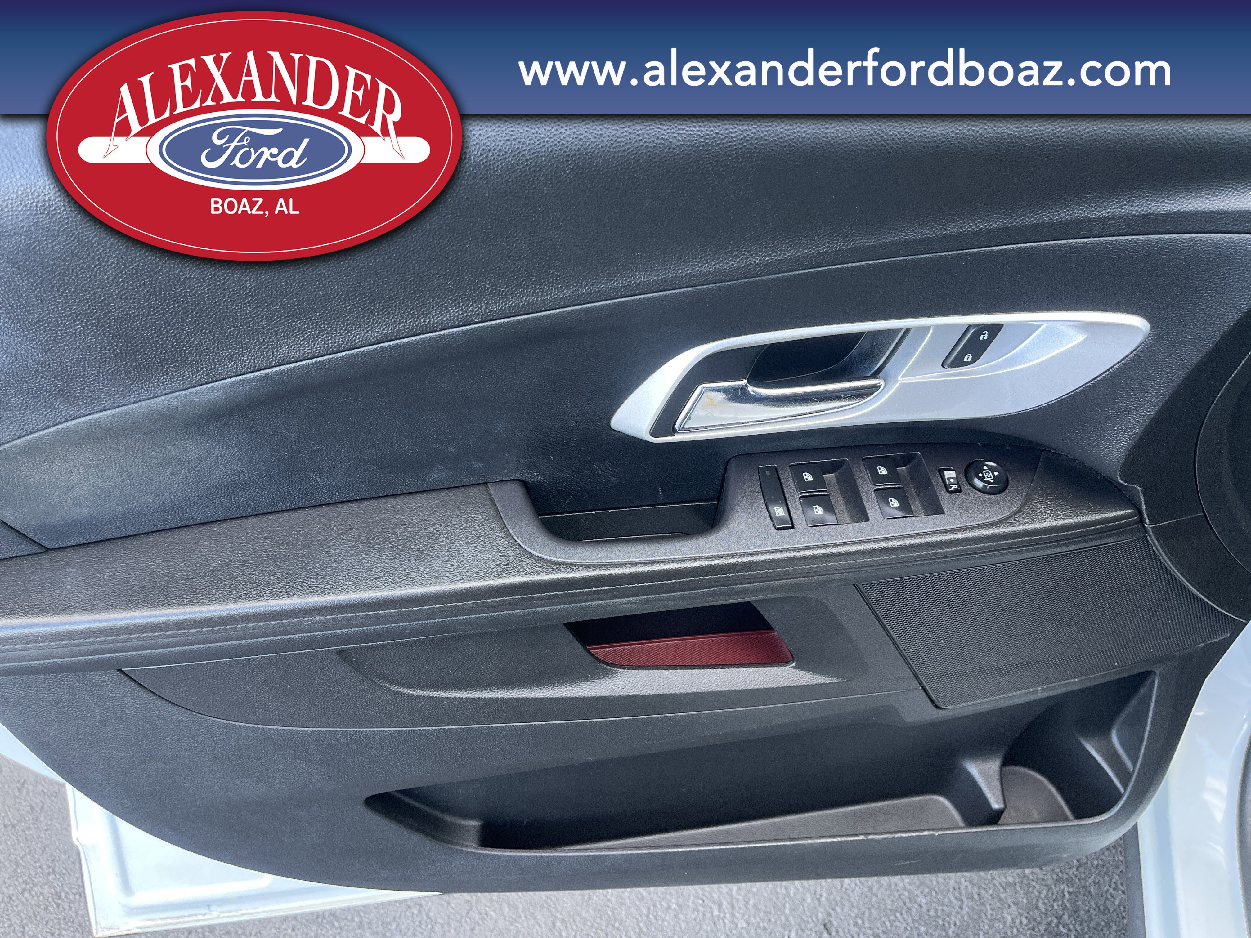 Used 2017 Chevrolet Equinox LS image 9