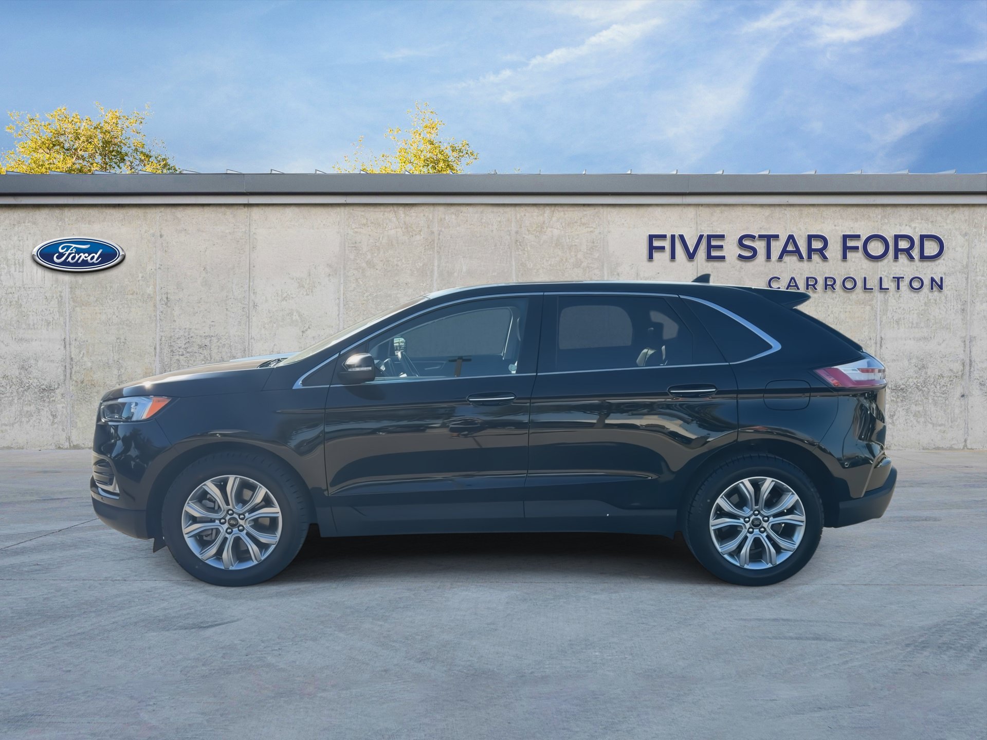 Certified 2024 Ford Edge Titanium AWD/4WD image 5