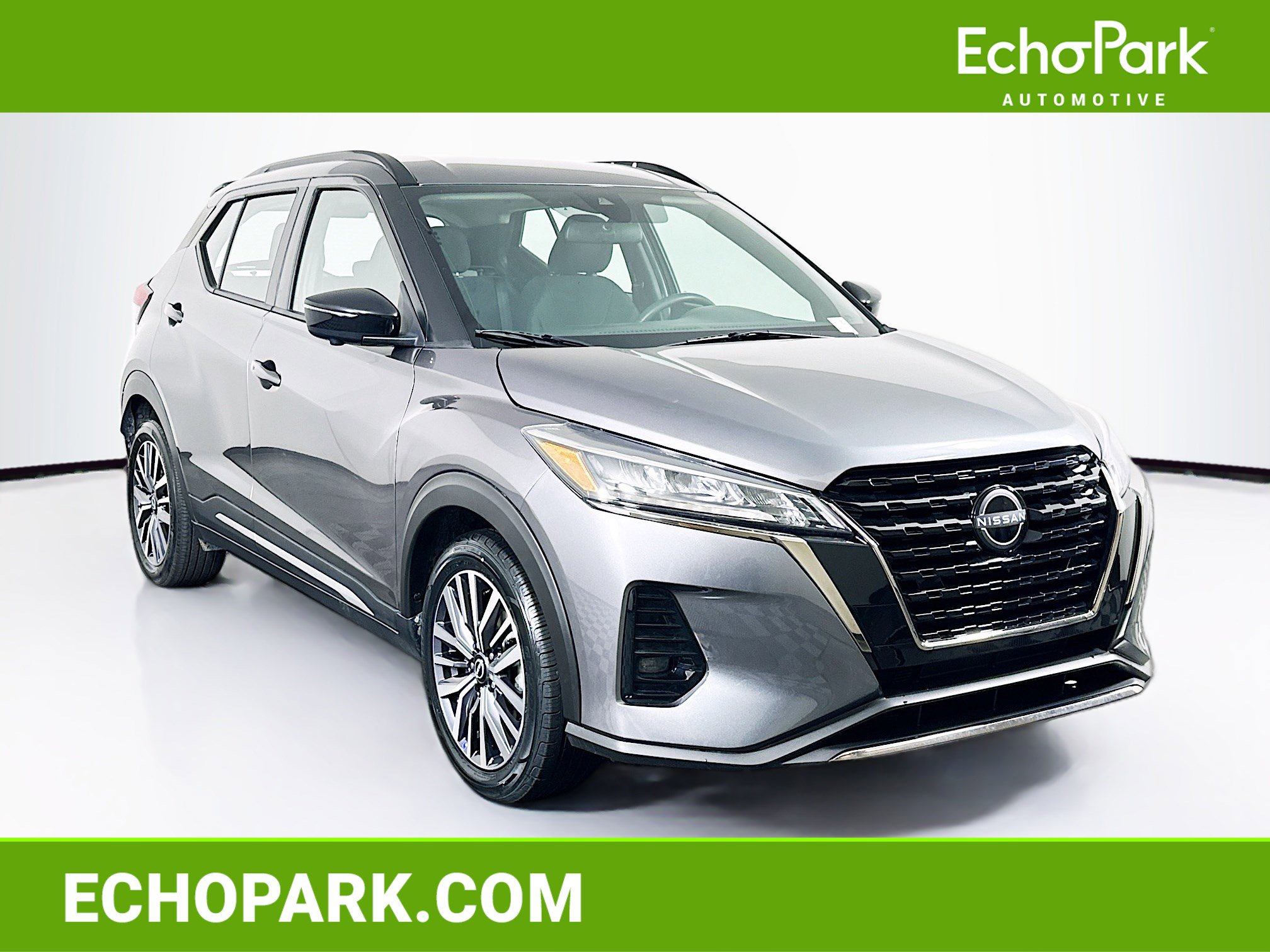 Used 2024 Nissan Kicks SR